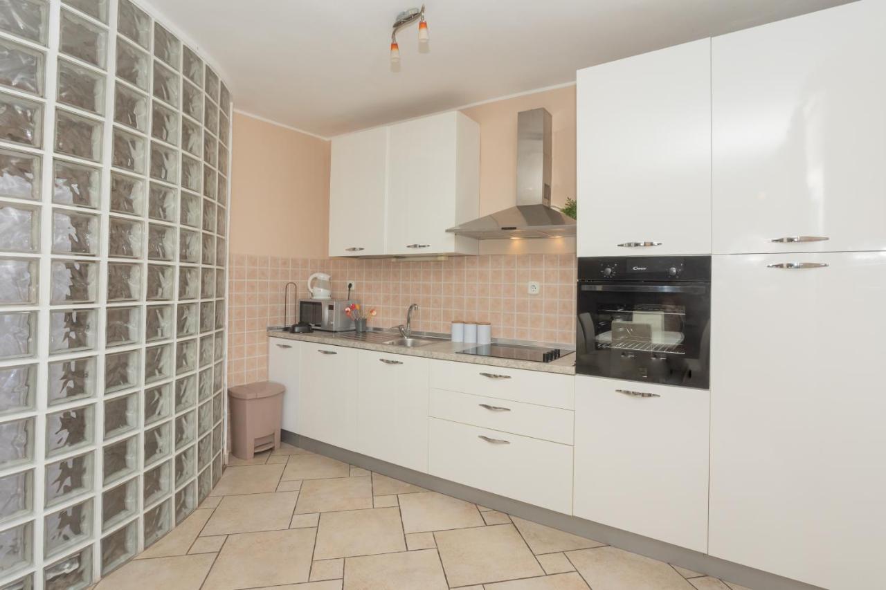 Apartment Mozart Sibenik Bagian luar foto