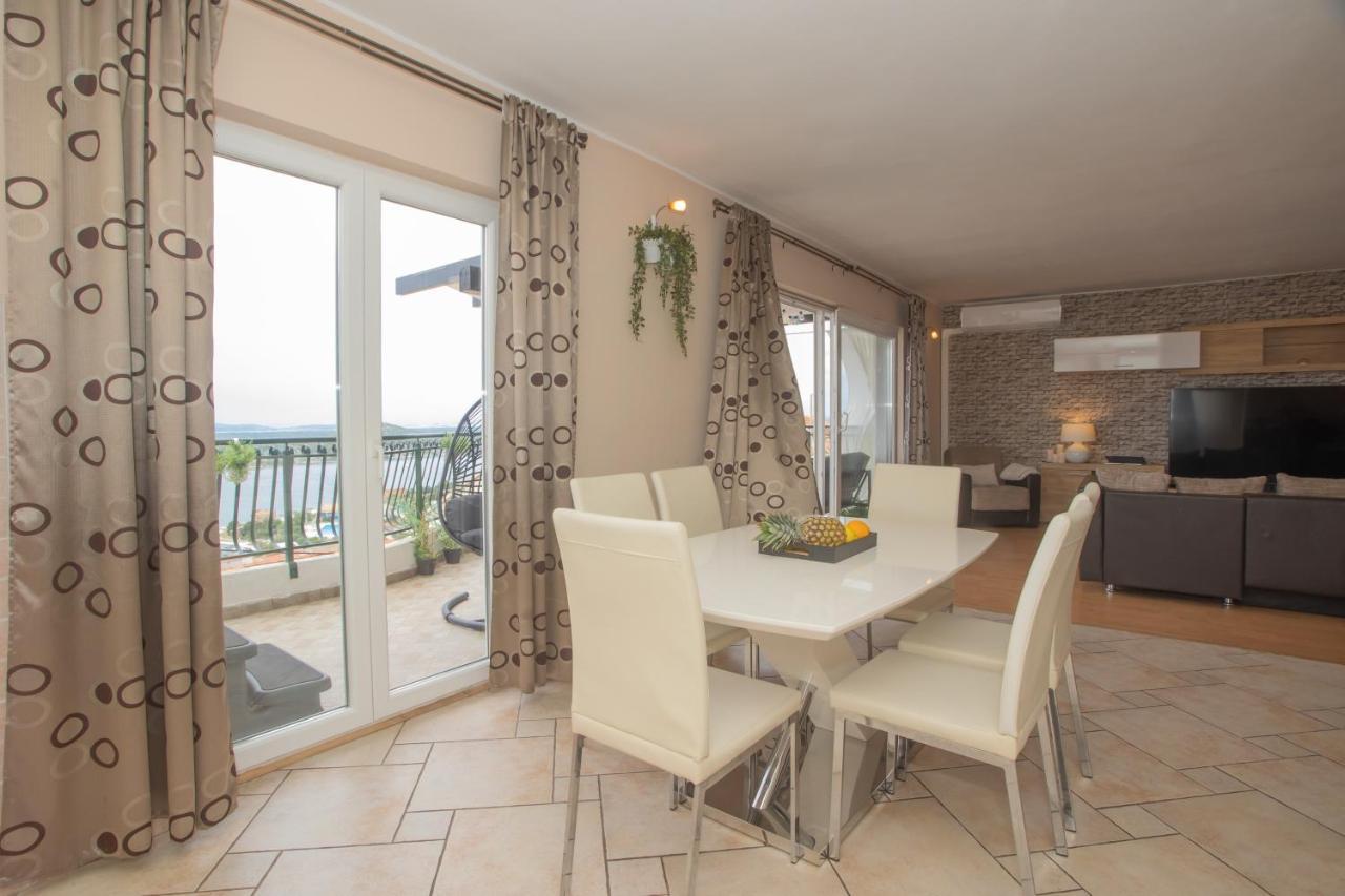 Apartment Mozart Sibenik Bagian luar foto