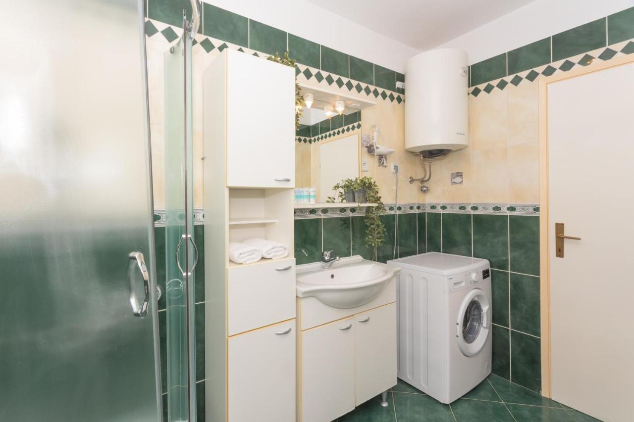 Apartment Mozart Sibenik Bagian luar foto