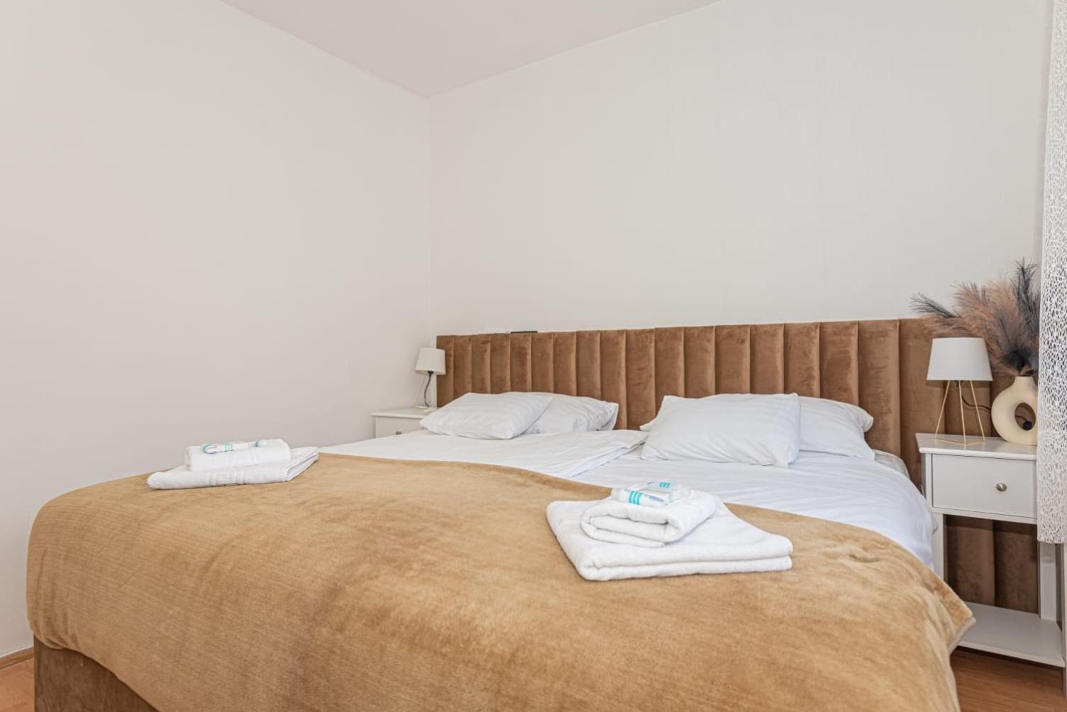 Apartment Mozart Sibenik Bagian luar foto